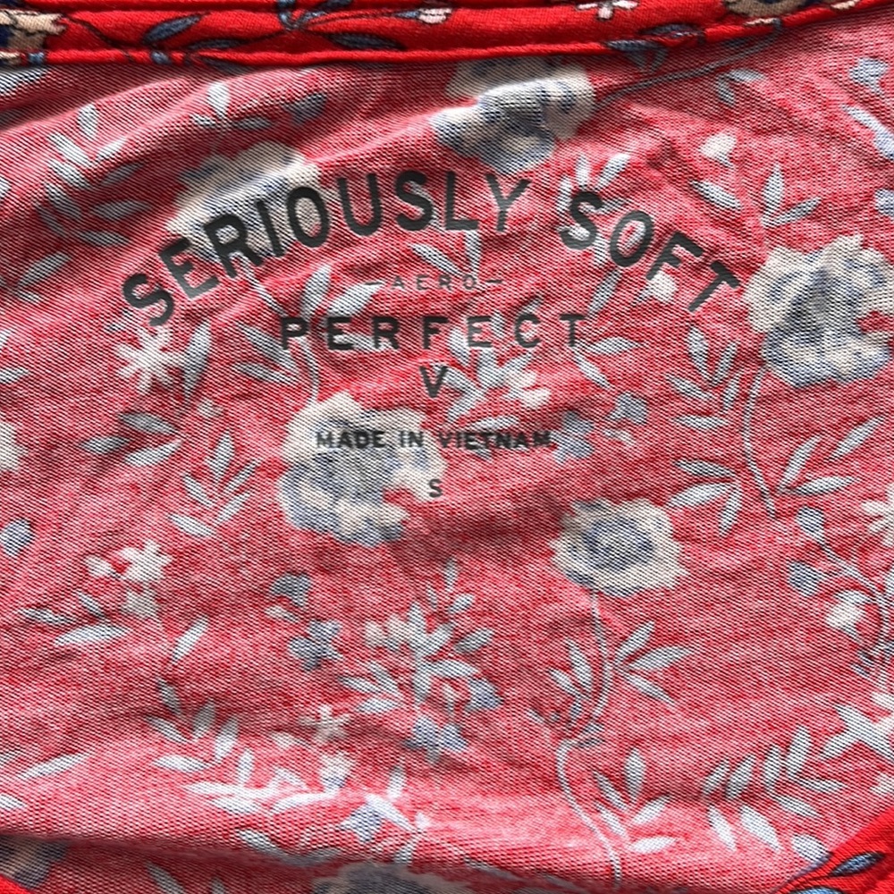 Seriously soft Tee - Picture 2 of 3